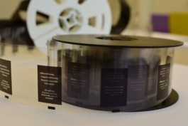 Numérisation de microfilm